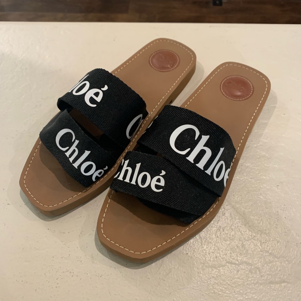 Chloe Black and Tan Slide Sandals